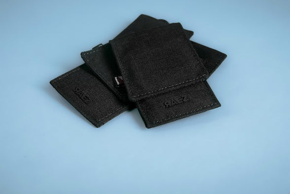 Premium Minimalist Wallet MIC 3.0 1