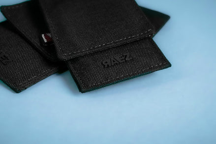 Premium Minimalist Wallet MIC 2.0 3